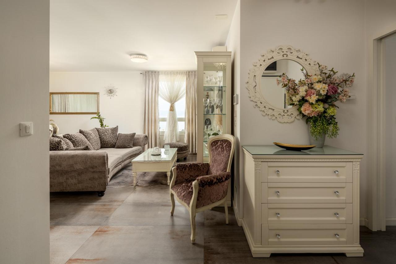 Luxury Apartment Azure สปลิท ภายนอก รูปภาพ