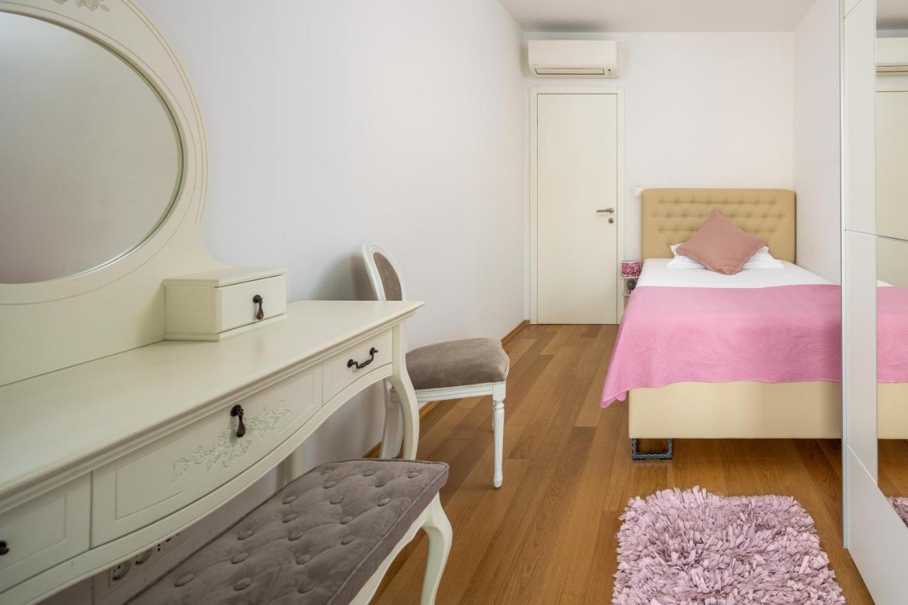 Luxury Apartment Azure สปลิท ภายนอก รูปภาพ