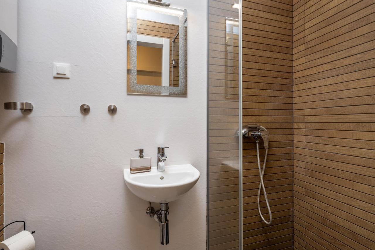 Luxury Apartment Azure สปลิท ภายนอก รูปภาพ